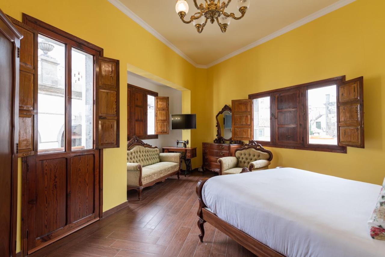 Homeforguest New Duplex With Rooftop Next To Arucas Cathedral エクステリア 写真