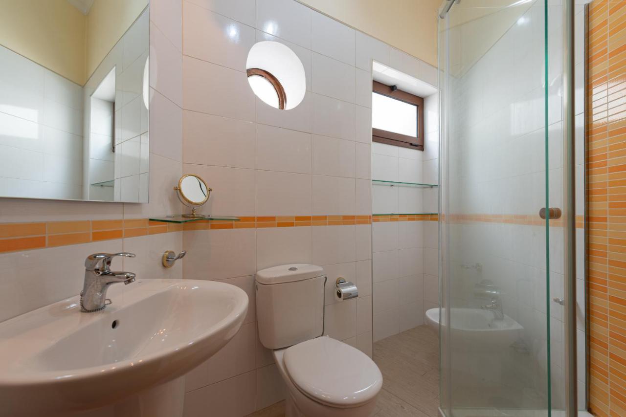 Homeforguest New Duplex With Rooftop Next To Arucas Cathedral エクステリア 写真