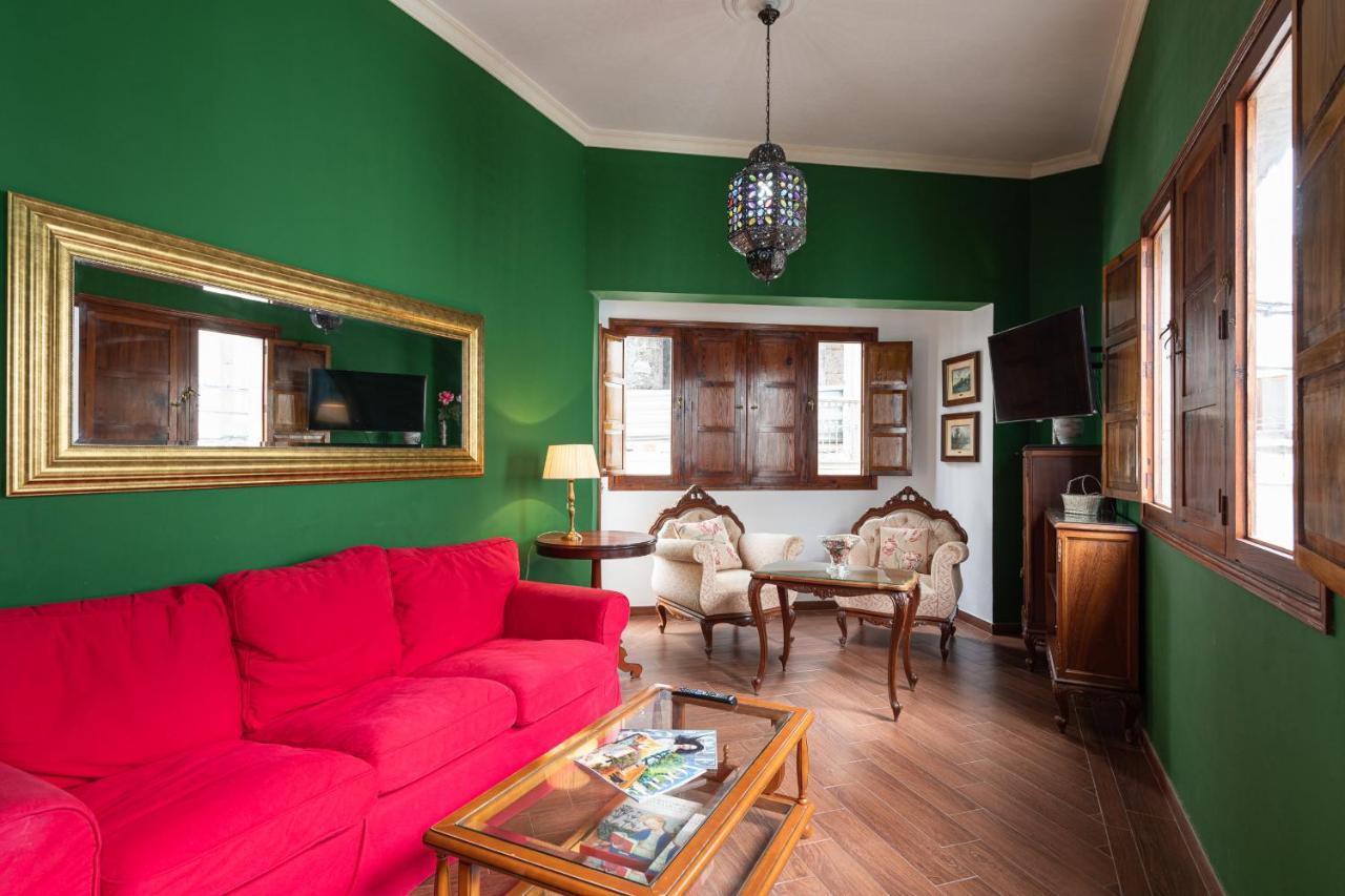 Homeforguest New Duplex With Rooftop Next To Arucas Cathedral エクステリア 写真