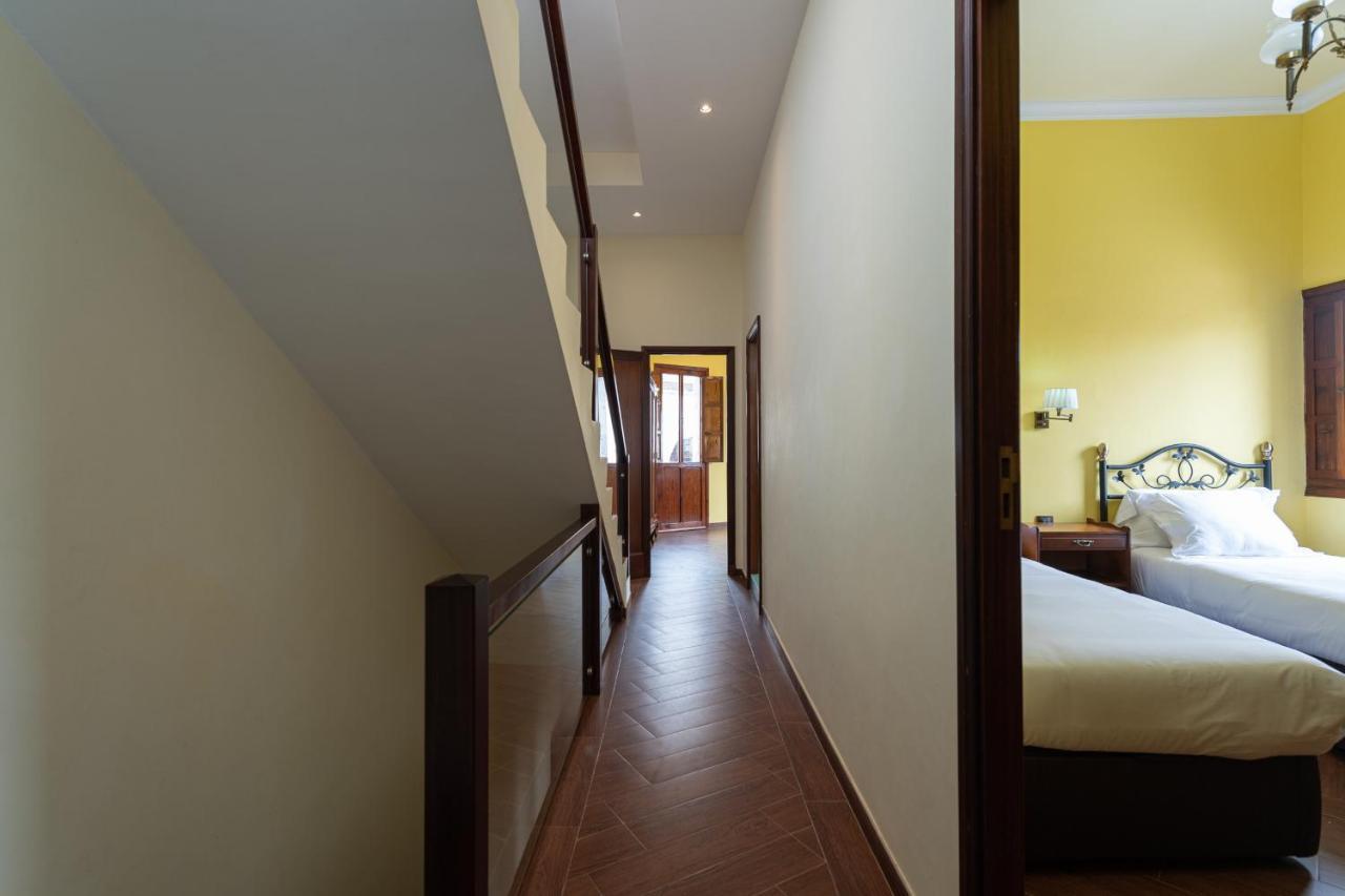 Homeforguest New Duplex With Rooftop Next To Arucas Cathedral エクステリア 写真